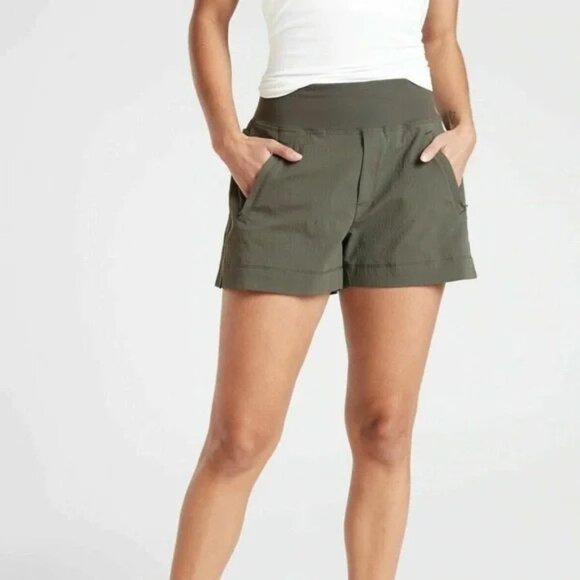 Athleta Dark Green Trekkie North Shorts - Picture 1 of 6